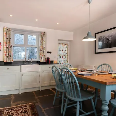 Look Far - 4br - 2ba - Fabulous Views - Hotel